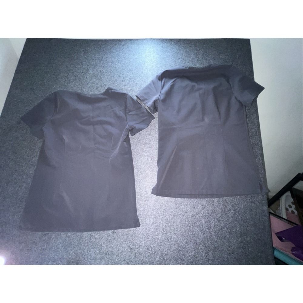 FIGS Technical Collect Charcoal Grey 3-Pc Set: 2 XXS Top & 1 XXS/Tall Bottoms - Picture 16 of 16